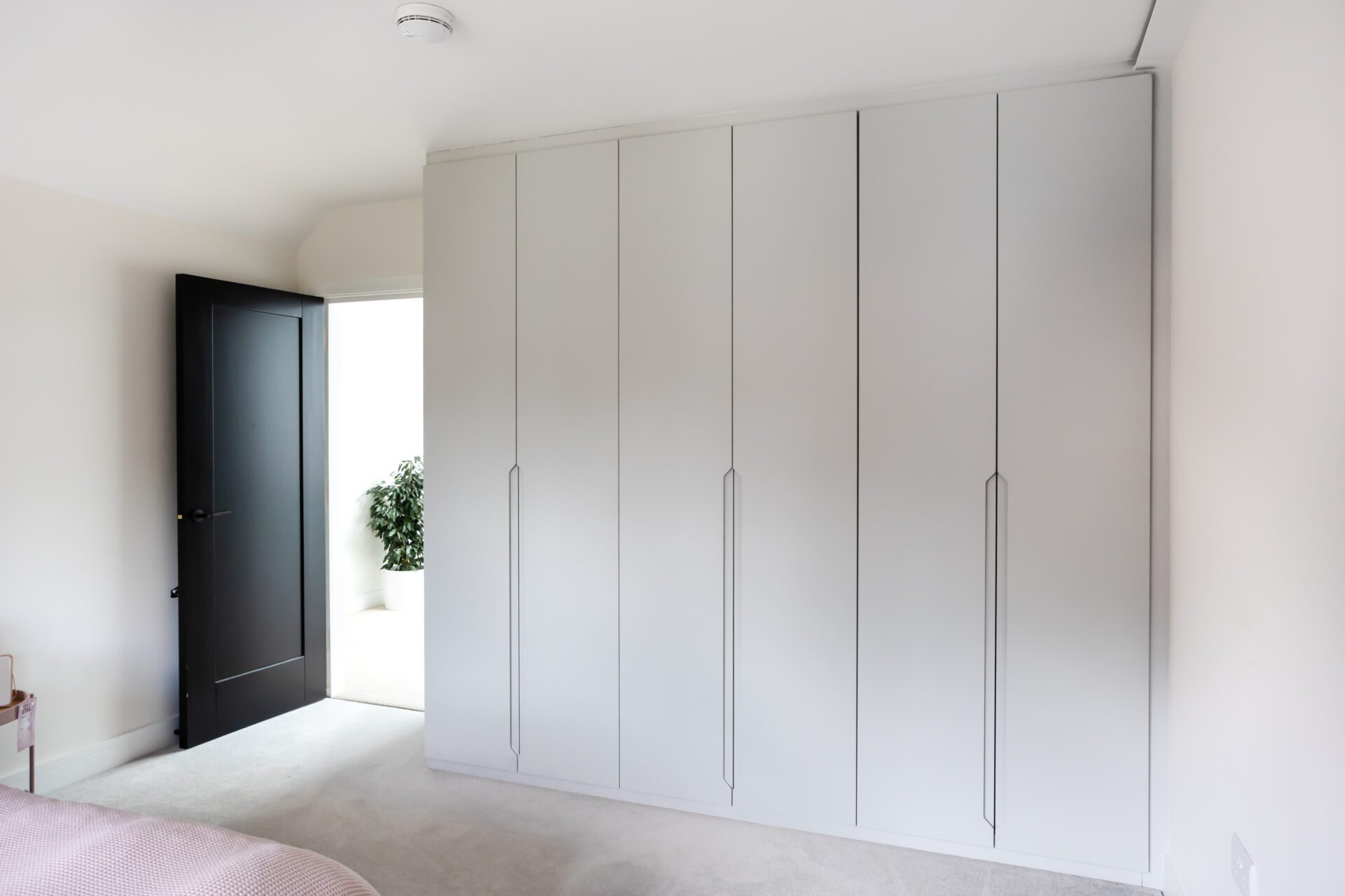 Image of white fitted hinged wardrobes