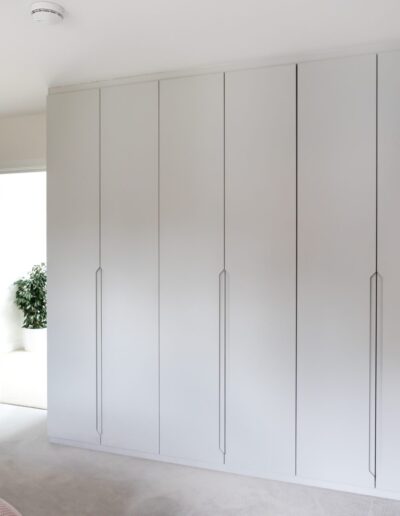 Image of white fitted hinged wardrobes